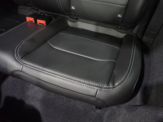 ジープ・ラングラー ８０ｔｈアニバーサリーエディション　認定中古車保証１年付帯　Ａｐｐｌｅｃａｒｐｌａｙ　Ａｎｄｒｏｉｄａｕｔｏ　レザーシート　シートヒーター　ハンドルヒーター　ＥＴＣ２．０　ＬＥＤヘッドライト　バックカメラ　サイドカメラ（15枚目）