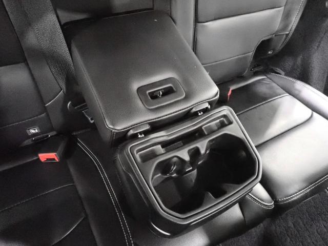 ジープ・ラングラーアンリミテッド サハラ　認定中古車保証１年付帯　Ａｐｐｌｅｃａｒｐｌａｙ　Ａｎｄｒｏｉｄａｕｔｏ　レザーシート　シートヒーター　ハンドルヒーター　ＥＴＣ２．０　ＬＥＤヘッドライト　バックカメラ　サイドカメラ（40枚目）