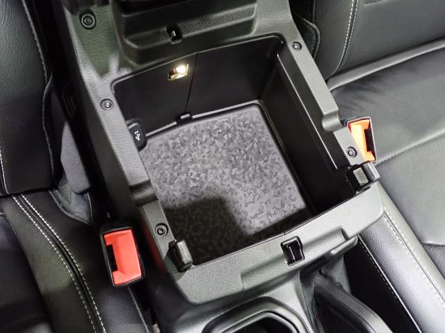 ジープ・ラングラーアンリミテッド サハラ　認定中古車保証１年付帯　Ａｐｐｌｅｃａｒｐｌａｙ　Ａｎｄｒｏｉｄａｕｔｏ　レザーシート　シートヒーター　ハンドルヒーター　ＥＴＣ２．０　ＬＥＤヘッドライト　バックカメラ　サイドカメラ（62枚目）