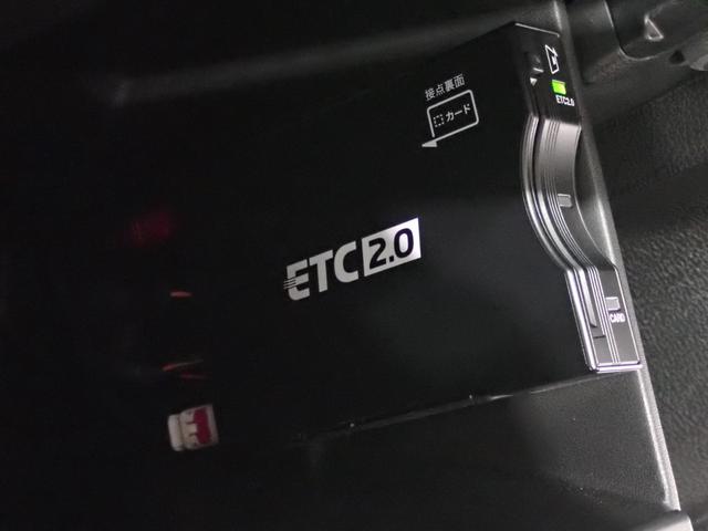 ジープ・ラングラーアンリミテッド サハラ　認定中古車保証１年付帯　Ａｐｐｌｅｃａｒｐｌａｙ　Ａｎｄｒｏｉｄａｕｔｏ　レザーシート　シートヒーター　ハンドルヒーター　ＥＴＣ２．０　ＬＥＤヘッドライト　バックカメラ　サイドカメラ（64枚目）