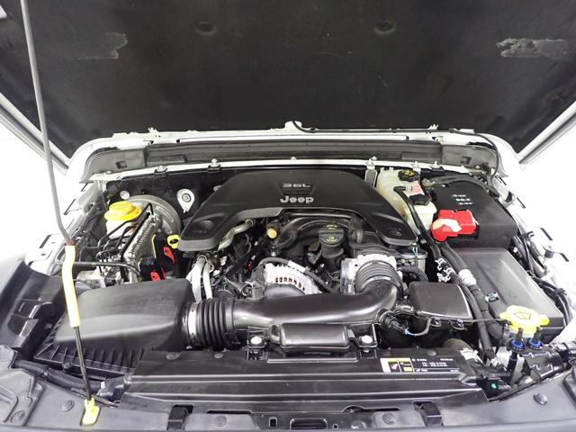 ジープ・ラングラーアンリミテッド ルビコン　認定中古車保証１年付帯　レザーシート　シートヒーター　Ａｐｐｌｅ　ｃａｒ　ｐｌａｙ　ＡｎｄｏｒｉｄＡｕｔｏ　Ｂｌｕｅｔｏｏｔｈ　ＬＥＤヘッドライト　デフロック　バックカメラ　アイドリングストップ（71枚目）