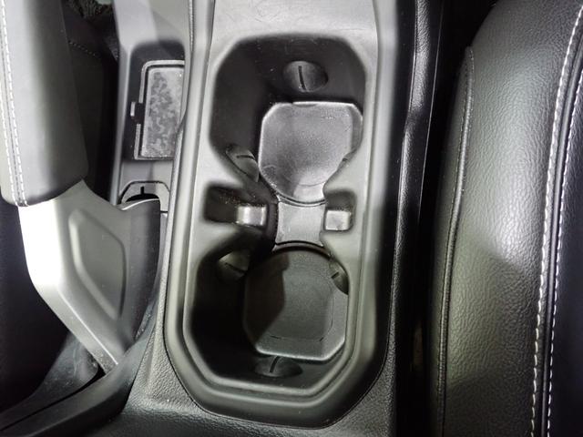 ジープ・ラングラーアンリミテッド サハラ　認定中古車保証１年付帯　レザーシート　シートヒーター　ハンドルヒーター　Ａｐｐｌｅ　ｃａｒ　ｐｌａｙ　ＡｎｄｏｒｉｄＡｕｔｏ　Ｂｌｕｅｔｏｏｔｈ　ＬＥＤヘッドライト　ＥＴＣ２．０　サイドステップ付き（57枚目）