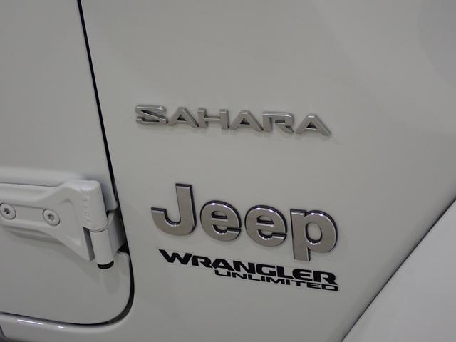 ジープ・ラングラーアンリミテッド サハラ　認定中古車保証１年付帯　レザーシート　シートヒーター　ハンドルヒーター　ＡｎｄｏｒｉｄＡｕｔｏ　Ａｐｐｌｅ　ｃａｒ　ｐｌａｙ　Ｂｌｕｅｔｏｏｔｈ　ＬＥＤヘッドライト　ＥＴＣ２．０（16枚目）