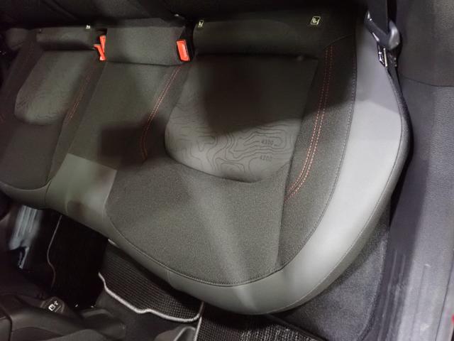 ジープ・レネゲード トレイルホーク 認定中古車保証1年 4WD AndoridAuto Apple car play Bluetooth ファブリックシート クルーズコントロール アイドリングストップ ドラレコ前後(9枚目)