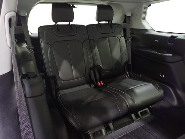 ジープ・グランドチェロキーL リミテッド 認定中古車保証1年付帯 レザーシート シートヒーター ハンドルヒーター AndoridAuto Apple car play Bluetooth LEDヘッドライト ETC2.0(12枚目)