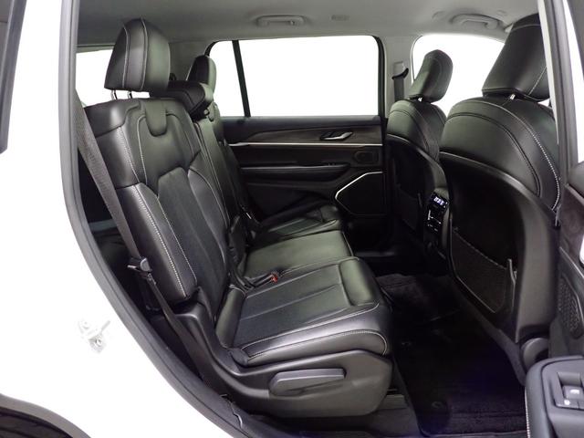 ジープ・グランドチェロキーL リミテッド 認定中古車保証1年付帯 レザーシート シートヒーター ハンドルヒーター AndoridAuto Apple car play Bluetooth LEDヘッドライト ETC2.0(14枚目)