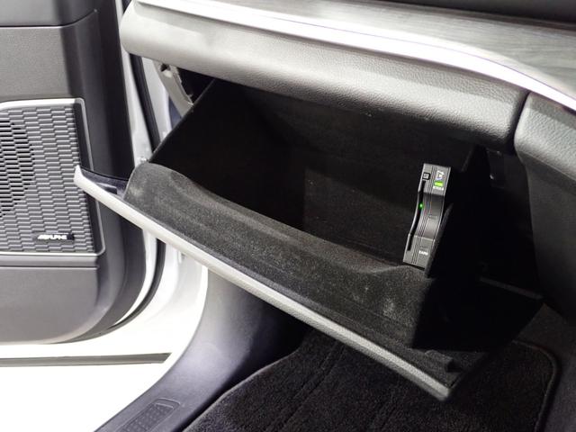 ジープ・グランドチェロキーL リミテッド 認定中古車保証1年付帯 レザーシート シートヒーター ハンドルヒーター AndoridAuto Apple car play Bluetooth LEDヘッドライト ETC2.0(62枚目)