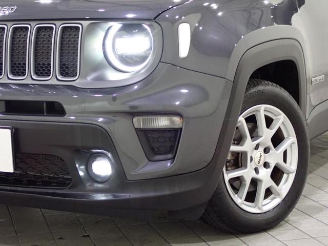 ジープ・レネゲード リミテッド 認定中古車保証1年付帯 ドラレコ付き レザーシート シートヒーター ハンドルヒーター LEDヘッドライト アダプティブクルーズコントロール 衝突軽減ブレーキシステム ETC2.0(2枚目)