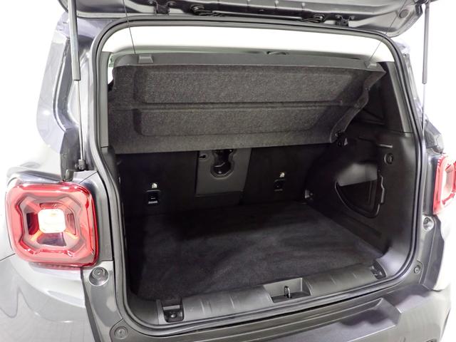 ジープ・レネゲード リミテッド 認定中古車保証1年付帯 ドラレコ付き レザーシート シートヒーター ハンドルヒーター LEDヘッドライト アダプティブクルーズコントロール 衝突軽減ブレーキシステム ETC2.0(33枚目)