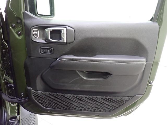 ジープ・ラングラーアンリミテッド サハラ・サージグリーン 認定中古車保証1年付帯 レザーシート AndoridAuto Apple car play Bluetooth LEDヘッドライト シートヒーター ハンドルヒーター ETC2.0(21枚目)