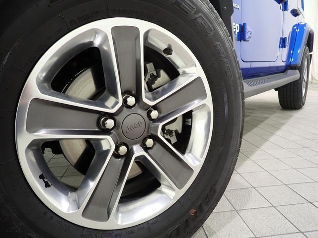ジープ・ラングラーアンリミテッド サハラ　スカイワンタッチパワートップ　認定中古車保証１年付帯　パワートップ　レザーシート　ＡｎｄｏｒｉｄＡｕｔｏ　Ａｐｐｌｅ　ｃａｒ　ｐｌａｙ　Ｂｌｕｅｔｏｏｔｈ　ＬＥＤヘッドライト　シートヒーター　ハンドルヒーター　ＥＴＣ２．０（8枚目）