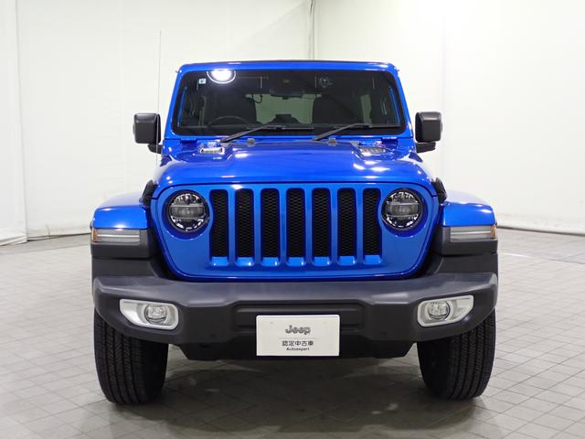 ジープ・ラングラーアンリミテッド サハラ　スカイワンタッチパワートップ　認定中古車保証１年付帯　パワートップ　レザーシート　ＡｎｄｏｒｉｄＡｕｔｏ　Ａｐｐｌｅ　ｃａｒ　ｐｌａｙ　Ｂｌｕｅｔｏｏｔｈ　ＬＥＤヘッドライト　シートヒーター　ハンドルヒーター　ＥＴＣ２．０（26枚目）