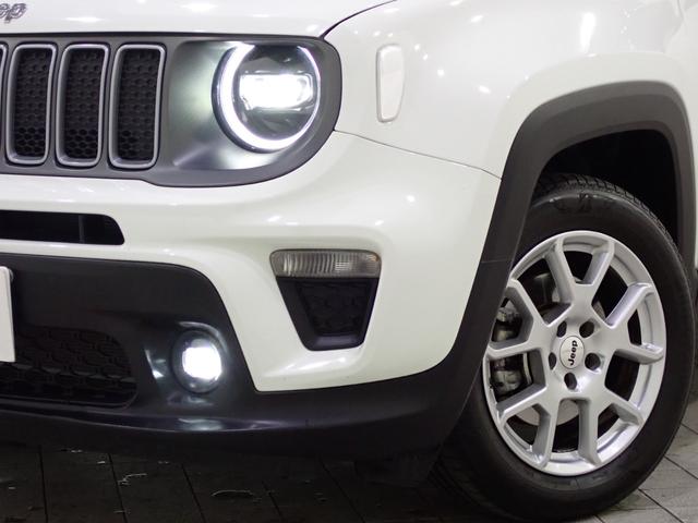 ジープ・レネゲード リミテッド　認定中古車保証１年付帯　サイドバイザー　レザーシート　シートヒーター　ＡｎｄｏｒｉｄＡｕｔｏ　Ａｐｐｌｅ　ｃａｒ　ｐｌａｙ　Ｂｌｕｅｔｏｏｔｈ　バックカメラ　ＬＥＤヘッドライト　ＥＴＣ２．０（2枚目）