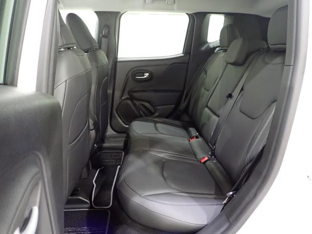 ジープ・レネゲード リミテッド　認定中古車保証１年付帯　サイドバイザー　レザーシート　シートヒーター　ＡｎｄｏｒｉｄＡｕｔｏ　Ａｐｐｌｅ　ｃａｒ　ｐｌａｙ　Ｂｌｕｅｔｏｏｔｈ　バックカメラ　ＬＥＤヘッドライト　ＥＴＣ２．０（8枚目）