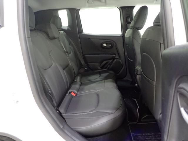 ジープ・レネゲード リミテッド　認定中古車保証１年付帯　サイドバイザー　レザーシート　シートヒーター　ＡｎｄｏｒｉｄＡｕｔｏ　Ａｐｐｌｅ　ｃａｒ　ｐｌａｙ　Ｂｌｕｅｔｏｏｔｈ　バックカメラ　ＬＥＤヘッドライト　ＥＴＣ２．０（10枚目）
