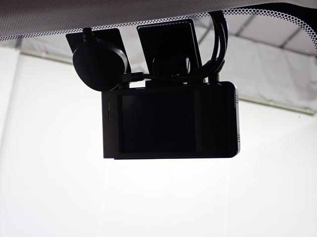 ジープ・レネゲード リミテッド　認定中古車保証１年付帯　サイドバイザー　レザーシート　シートヒーター　ＡｎｄｏｒｉｄＡｕｔｏ　Ａｐｐｌｅ　ｃａｒ　ｐｌａｙ　Ｂｌｕｅｔｏｏｔｈ　バックカメラ　ＬＥＤヘッドライト　ＥＴＣ２．０（56枚目）