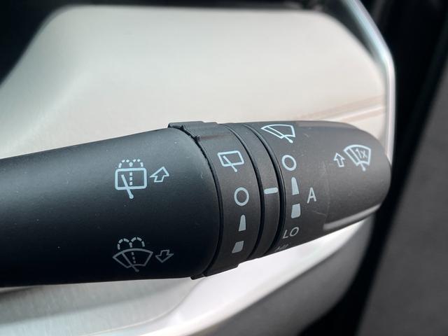 ジープ・コンパス リミテッド　弊社元試乗車　ワンオーナー　禁煙車　Ａｐｐｌｅ　ｃａｒ　ｐｌａｙ　ＡｎｄｏｒｉｄＡｕｔｏ　Ｂｌｕｅｔｏｏｔｈ　レザーシート　シートヒーター　ハンドルヒーター　３６０°カメラ　電動リアゲート（43枚目）