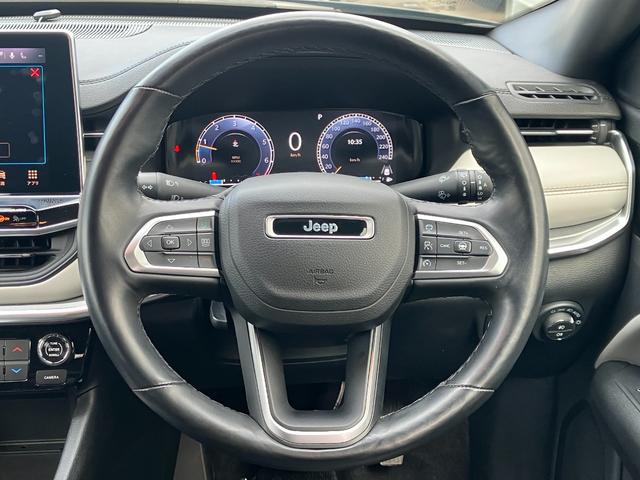 ジープ・コンパス リミテッド　弊社元試乗車　ワンオーナー　禁煙車　Ａｐｐｌｅ　ｃａｒ　ｐｌａｙ　ＡｎｄｏｒｉｄＡｕｔｏ　Ｂｌｕｅｔｏｏｔｈ　レザーシート　シートヒーター　ハンドルヒーター　３６０°カメラ　電動リアゲート（47枚目）