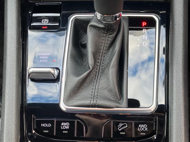 ジープ・コンパス リミテッド　弊社元試乗車　ワンオーナー　禁煙車　Ａｐｐｌｅ　ｃａｒ　ｐｌａｙ　ＡｎｄｏｒｉｄＡｕｔｏ　Ｂｌｕｅｔｏｏｔｈ　レザーシート　シートヒーター　ハンドルヒーター　３６０°カメラ　電動リアゲート（55枚目）