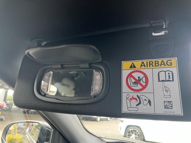 ジープ・コンパス リミテッド　弊社元試乗車　ワンオーナー　禁煙車　Ａｐｐｌｅ　ｃａｒ　ｐｌａｙ　ＡｎｄｏｒｉｄＡｕｔｏ　Ｂｌｕｅｔｏｏｔｈ　レザーシート　シートヒーター　ハンドルヒーター　３６０°カメラ　電動リアゲート（61枚目）