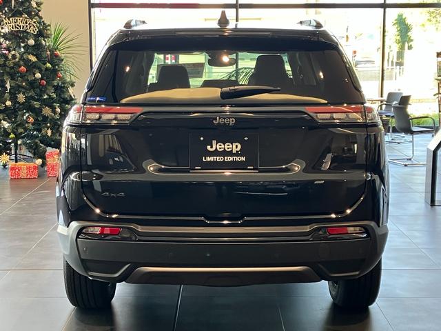 ジープ・コマンダー トレイル　エディション　限定１００台　登録未使用車　ショールーム展示車　ワンオーナー　禁煙車　ＡｎｄｏｒｉｄＡｕｔｏ　Ａｐｐｌｅ　ｃａｒ　ｐｌａｙ　Ｂｌｕｅｔｏｏｔｈ　シートメモリー機能　ＥＴＣ２．０　レザーシート（18枚目）