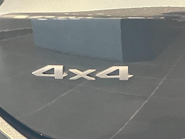 ジープ・コマンダー トレイル　エディション　限定１００台　登録未使用車　ショールーム展示車　ワンオーナー　禁煙車　ＡｎｄｏｒｉｄＡｕｔｏ　Ａｐｐｌｅ　ｃａｒ　ｐｌａｙ　Ｂｌｕｅｔｏｏｔｈ　シートメモリー機能　ＥＴＣ２．０　レザーシート（27枚目）