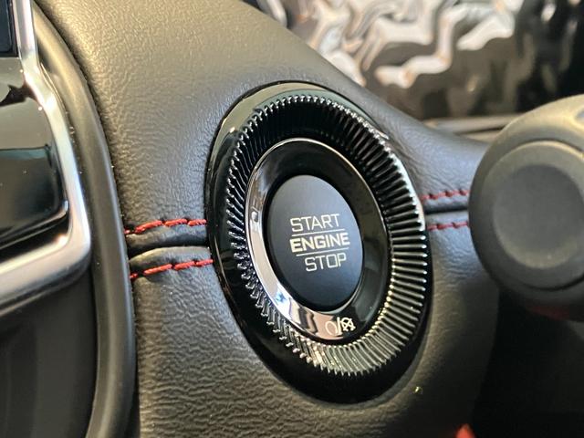 ジープ・コマンダー トレイル　エディション　限定１００台　登録未使用車　ショールーム展示車　ワンオーナー　禁煙車　ＡｎｄｏｒｉｄＡｕｔｏ　Ａｐｐｌｅ　ｃａｒ　ｐｌａｙ　Ｂｌｕｅｔｏｏｔｈ　シートメモリー機能　ＥＴＣ２．０　レザーシート（42枚目）