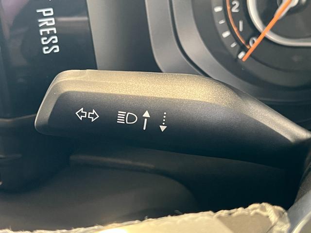 ジープ・ラングラーアンリミテッド サハラ　ホセ　登録未使用車　限定１００台　ショールーム展示　ワンオーナー　禁煙車　ＡｎｄｏｒｉｄＡｕｔｏ　Ａｐｐｌｅ　ｃａｒ　ｐｌａｙ　Ｂｌｕｅｔｏｏｔｈ　純正オーディオ　Ａｌｐｉｎｅ　ＥＴＣ２．０（20枚目）