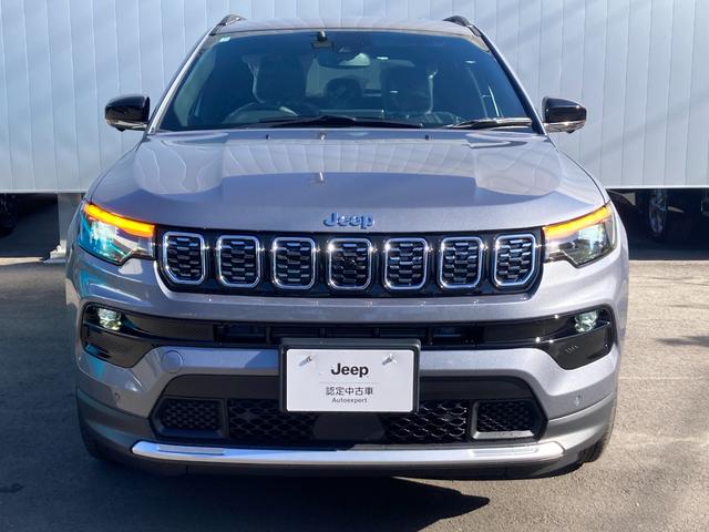 ジープ・コンパス リミテッド　登録未使用車　ワンオーナー　禁煙車　Ａｐｐｌｅ　ｃａｒ　ｐｌａｙ　ＡｎｄｏｒｉｄＡｕｔｏ　純正オーディオ　Ａｌｐｉｎｅ　レザーシート　シートメモリー機能　シートヒーター　ハンドルヒーター電動リアゲート（5枚目）