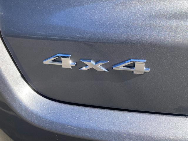 ジープ・コンパス リミテッド　登録未使用車　ワンオーナー　禁煙車　Ａｐｐｌｅ　ｃａｒ　ｐｌａｙ　ＡｎｄｏｒｉｄＡｕｔｏ　純正オーディオ　Ａｌｐｉｎｅ　レザーシート　シートメモリー機能　シートヒーター　ハンドルヒーター電動リアゲート（28枚目）