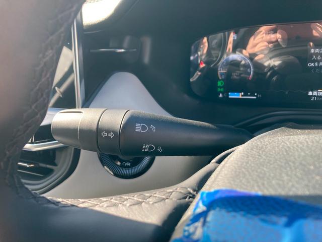 ジープ・コンパス リミテッド　登録未使用車　ワンオーナー　禁煙車　Ａｐｐｌｅ　ｃａｒ　ｐｌａｙ　ＡｎｄｏｒｉｄＡｕｔｏ　純正オーディオ　Ａｌｐｉｎｅ　レザーシート　シートメモリー機能　シートヒーター　ハンドルヒーター電動リアゲート（45枚目）