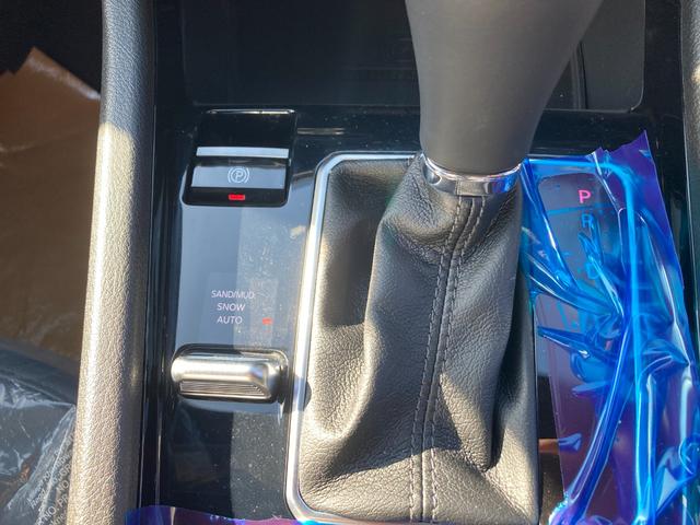 ジープ・コンパス リミテッド　登録未使用車　ワンオーナー　禁煙車　Ａｐｐｌｅ　ｃａｒ　ｐｌａｙ　ＡｎｄｏｒｉｄＡｕｔｏ　純正オーディオ　Ａｌｐｉｎｅ　レザーシート　シートメモリー機能　シートヒーター　ハンドルヒーター電動リアゲート（47枚目）