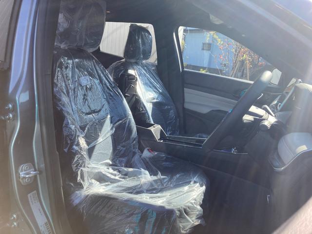 ジープ・コンパス リミテッド　登録未使用車　ワンオーナー　禁煙車　Ａｐｐｌｅ　ｃａｒ　ｐｌａｙ　ＡｎｄｏｒｉｄＡｕｔｏ　純正オーディオ　Ａｌｐｉｎｅ　レザーシート　シートメモリー機能　シートヒーター　ハンドルヒーター電動リアゲート（51枚目）