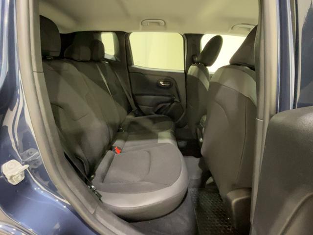 ジープ・レネゲード ナイトイーグル　認定中古車保証１年付帯　限定２００台　ファブリックシート　ＡｎｄｏｒｉｄＡｕｔｏ　Ａｐｐｌｅ　ｃａｒ　ｐｌａｙ　Ｂｌｕｅｔｏｏｔｈ　バックカメラ　ＬＥＤヘッドライト　ＥＴＣ（10枚目）