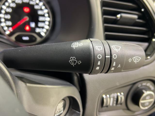 ジープ・レネゲード ナイトイーグル　認定中古車保証１年付帯　限定２００台　ファブリックシート　ＡｎｄｏｒｉｄＡｕｔｏ　Ａｐｐｌｅ　ｃａｒ　ｐｌａｙ　Ｂｌｕｅｔｏｏｔｈ　バックカメラ　ＬＥＤヘッドライト　ＥＴＣ（55枚目）