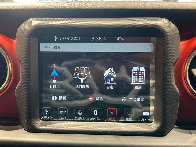 ジープ・ラングラーアンリミテッド ルビコン　認定中古車保証１年付帯　弊社オーナー様下取り車両　ワンオーナー　２４年式グリル（現行と同じ）バグガード付き　Ａｐｐｌｅ　ｃａｒ　ｐｌａｙ　ＡｎｄｏｒｉｄＡｕｔｏ　Ｂｌｕｅｔｏｏｔｈ　シートヒーター（48枚目）