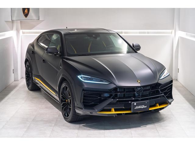 ウルス ＳＥ　４ＷＤ（2枚目）