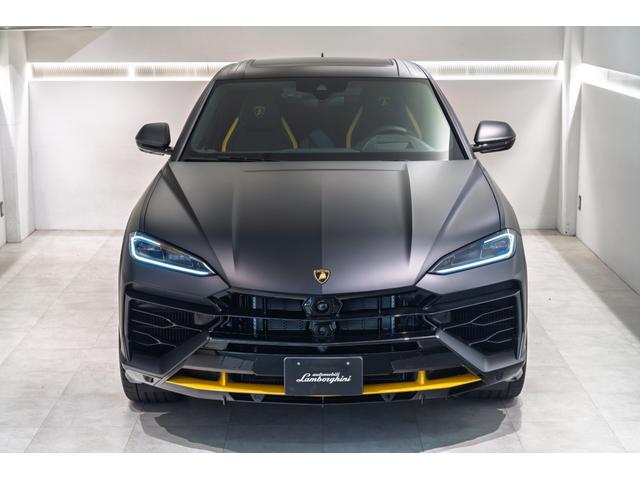 ウルス ＳＥ　４ＷＤ（4枚目）