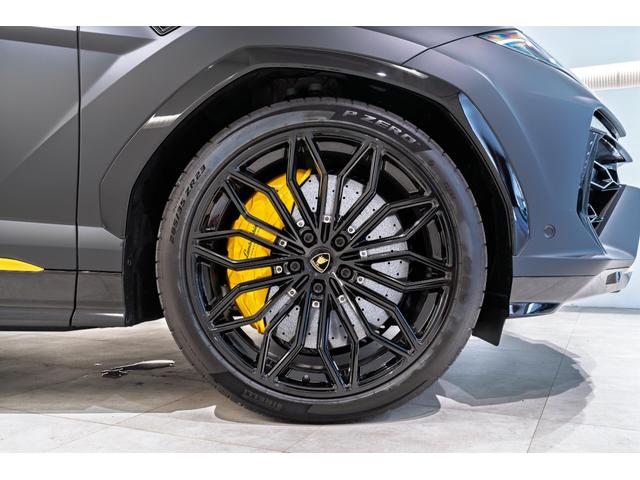 ウルス ＳＥ　４ＷＤ（12枚目）