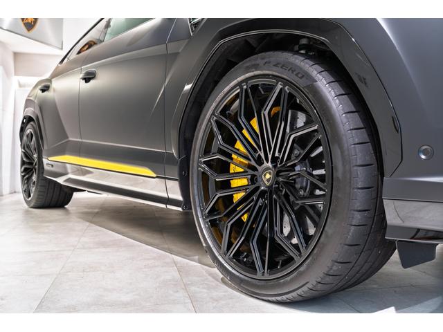 ウルス ＳＥ　４ＷＤ（13枚目）