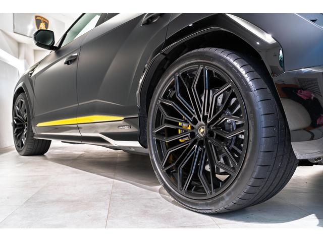 ウルス ＳＥ　４ＷＤ（14枚目）