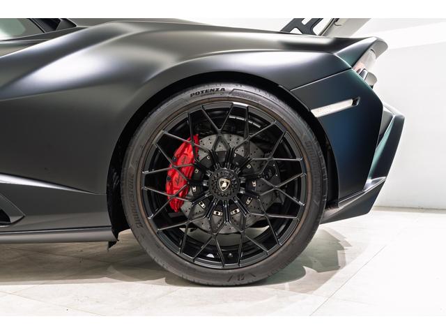 ウラカン ＳＴＯ　（ＬＤＦ）　Ｎｅｒｏ　Ｎｏｃｔｉｓ（マットプロテクションフィルム施工車両）（12枚目）