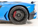 Red brakes calipers