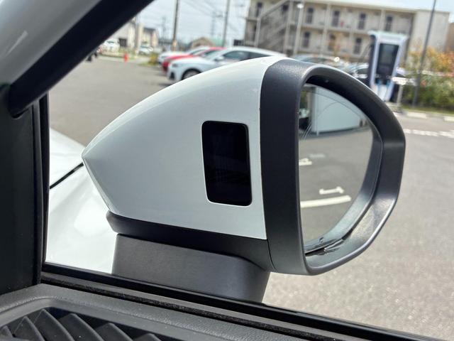 RS3スポーツバック  4WD カラードブレーキキャリパーレッド マトリクスLEDヘッドライト バックカメラ HDDナビ フルセグ ミュージックプレイヤー接続可 ETC ディスプレイオーディオ スマートキー 電動シート(26枚目)