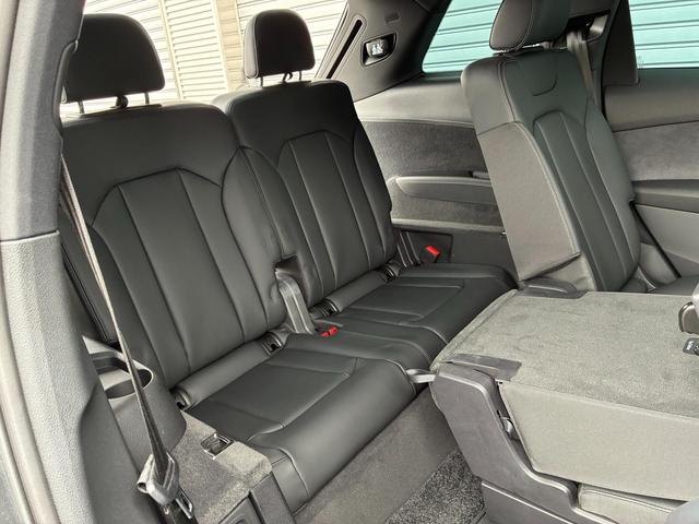 Q7 55TFSIクワトロ Sライン 4WD バング&オルフセン ブラックスタイリング LED フロントフォグランプ ルーフレール アルミホイール スマートキー 電動シート シートヒーター 本革シート フルセグ ETC エアサスペンション(18枚目)