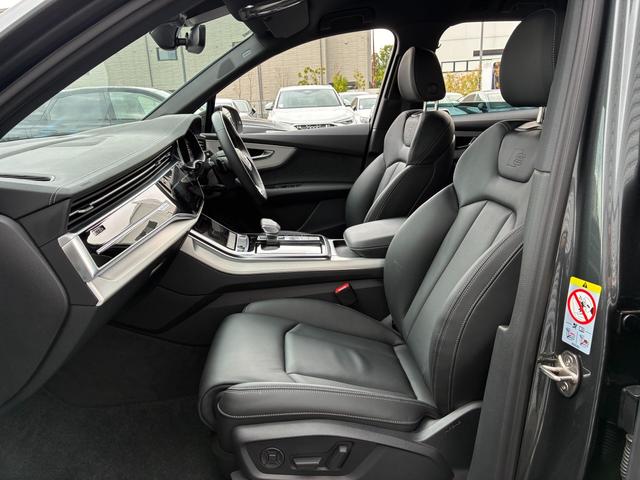 Q7 55TFSIクワトロ Sライン 4WD バング&オルフセン ブラックスタイリング LED フロントフォグランプ ルーフレール アルミホイール スマートキー 電動シート シートヒーター 本革シート フルセグ ETC エアサスペンション(19枚目)