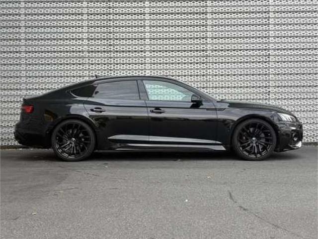 RS5スポーツバック  4WD 認定中古車 RS デザインパッケージ グレー/RSスポーツエグゾーストシステム/TVチューナー/アルミホイール 5セグメントスポークデザイン マットチタングレー LED フルエアロ(6枚目)