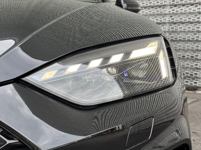 RS5スポーツバック  4WD 認定中古車 RS デザインパッケージ グレー/RSスポーツエグゾーストシステム/TVチューナー/アルミホイール 5セグメントスポークデザイン マットチタングレー LED フルエアロ(11枚目)