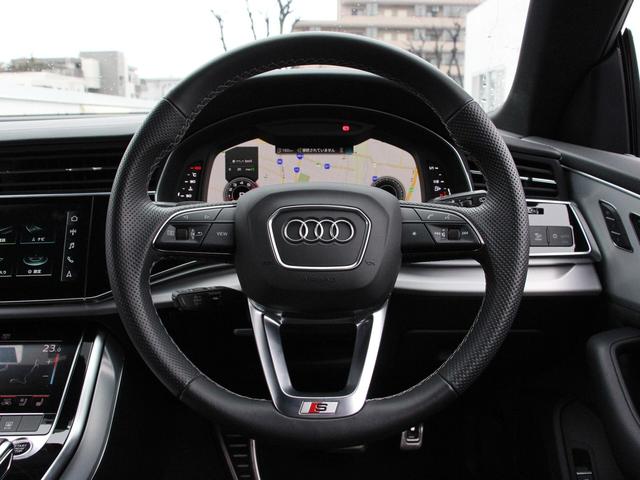 Q8 55TFSIクワトロ Sライン 4WD 認定中古車 S-Lineパッケージ HDマトリクス ブラックレザーSスポーツシート ベンチレーション&マッサージ バング&オルフセン ルーフレール アルミホイール スマートキー 電動シート(12枚目)