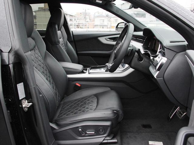 Q8 55TFSIクワトロ Sライン 4WD 認定中古車 S-Lineパッケージ HDマトリクス ブラックレザーSスポーツシート ベンチレーション&マッサージ バング&オルフセン ルーフレール アルミホイール スマートキー 電動シート(20枚目)